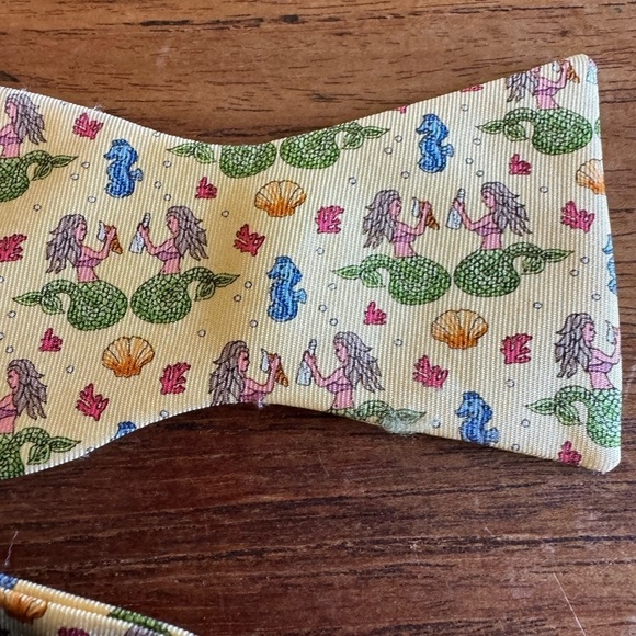 Peter Blair Imported Silk Made in USA Adjustable Bow Tie - Picture 6 of 8